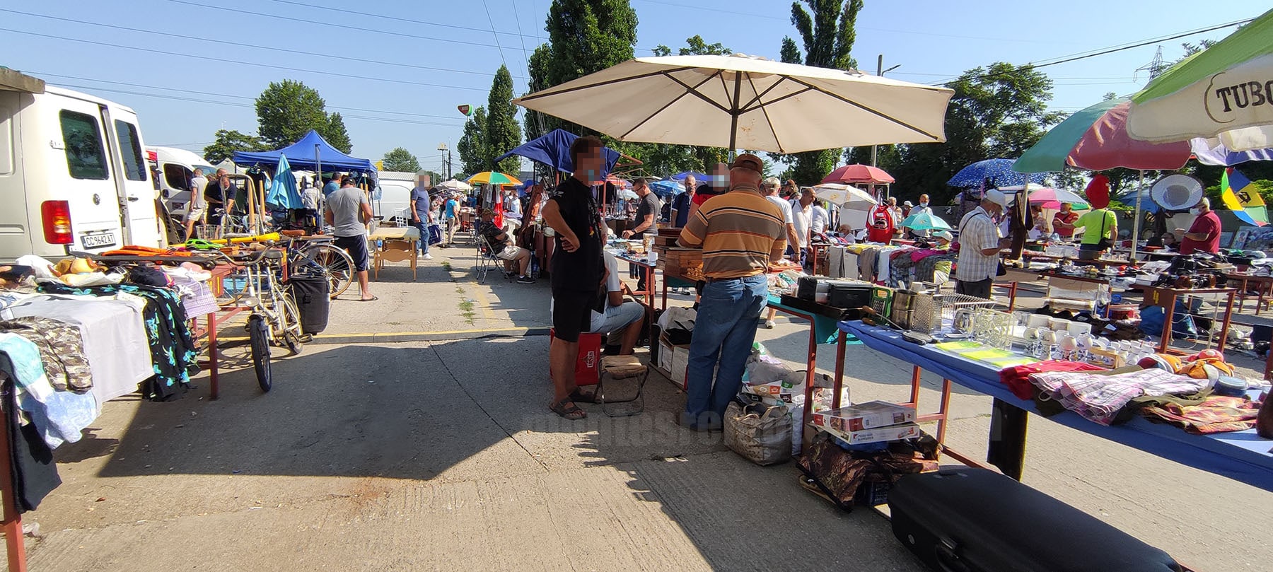 Bucharest Valea Cascadelor Flea Market
